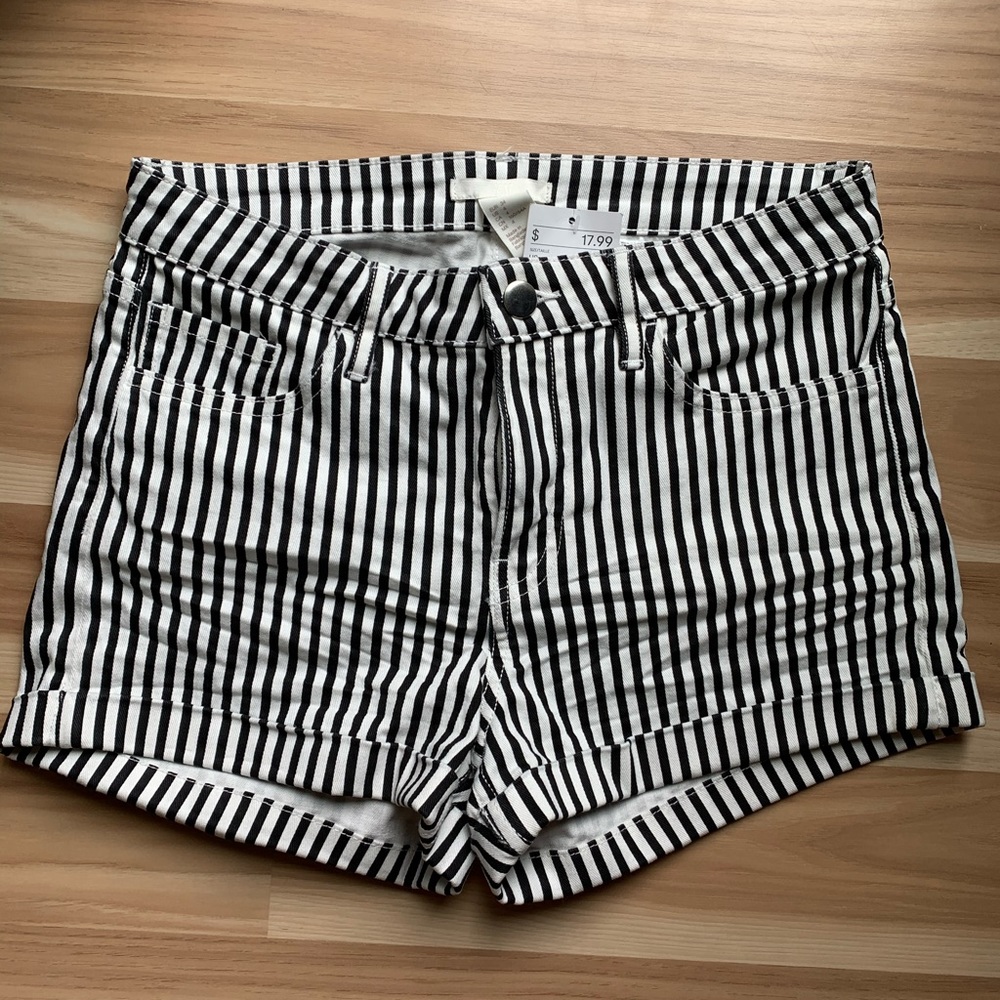 H&M shorts